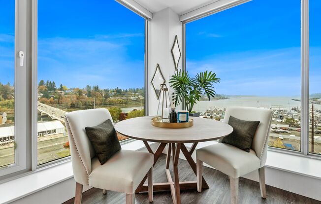 2 beds, 1 bath, 902 sqft, $4,150, Unit 410-701