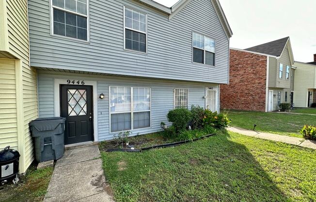 9446 Olde Towne Row