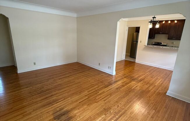 2 beds, 1 bath, 753 sqft, $1,409, Unit 208