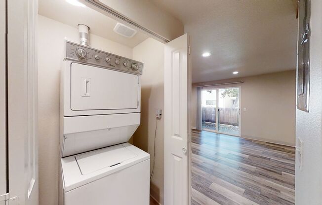 SUNSET COURT APARTMENTS