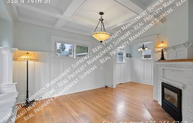 318 N 74 ST