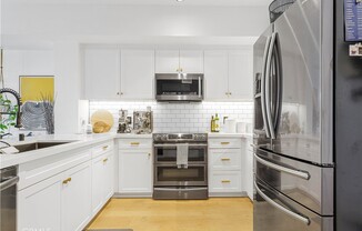 12655 Bluff Creek Dr Unit 106