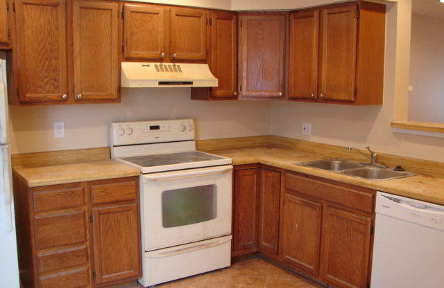 7616 Lexington Manor Drive