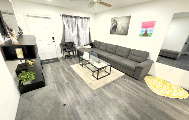 6144 SW 30 ST