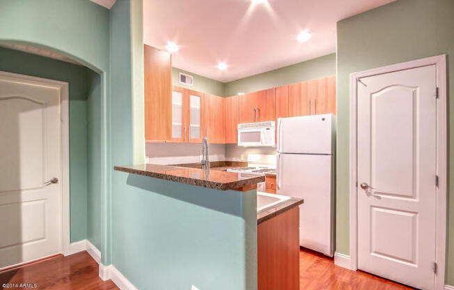 1 bed, 1 bath, $1,410