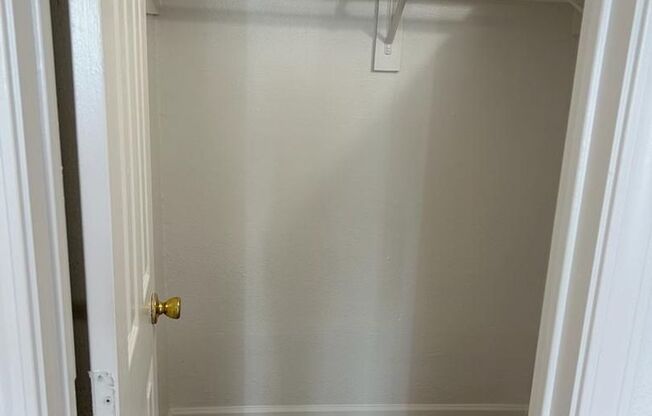1 bed, 1 bath, 525 sqft, $799, Unit 502