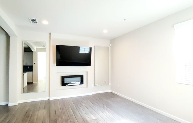 Luxury 4 bedroom 3 bath townhouse at The Montage