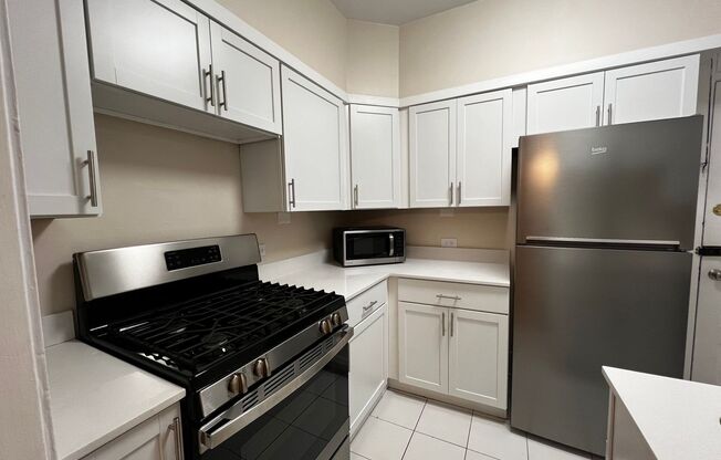 1 bed, 1 bath, 695 sqft, $1,745, Unit 207-1D