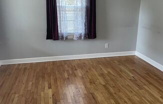 3 beds, 2 baths, $1,725