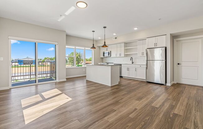 2 beds, 2 baths, 1,088 sqft, $1,825, Unit 1-301