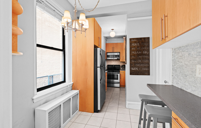 1 bed, 1 bath, $3,400, Unit 3D