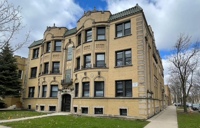 North Sawyer Place, LLC