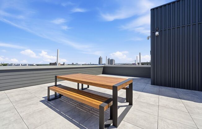 1 bed, 1 bath, 512 sqft, $1,845, Unit Unit 711