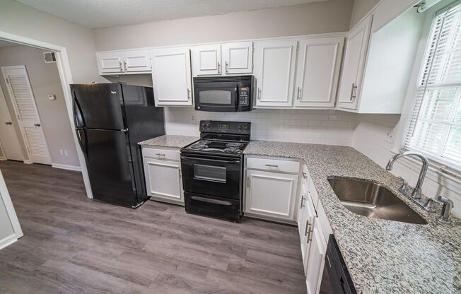 2 beds, 1.5 baths, 1,200 sqft, $1,097, Unit Unit 07