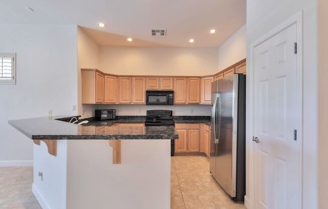 Beautifully Updated 2 Bed, 2 Bath Patio Home in North Scottsdale