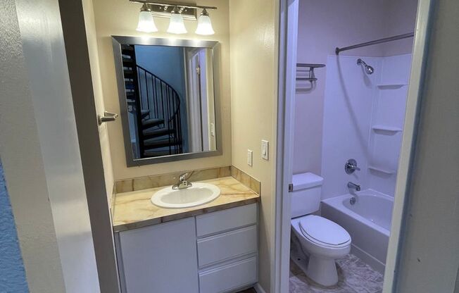 1 bed, 1 bath, 510 sqft, $1,750, Unit 401