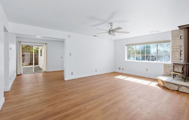 4 bed/ 3 bath Single-Family Home in North Napa