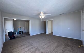 3 beds, 1 bath, $1,000