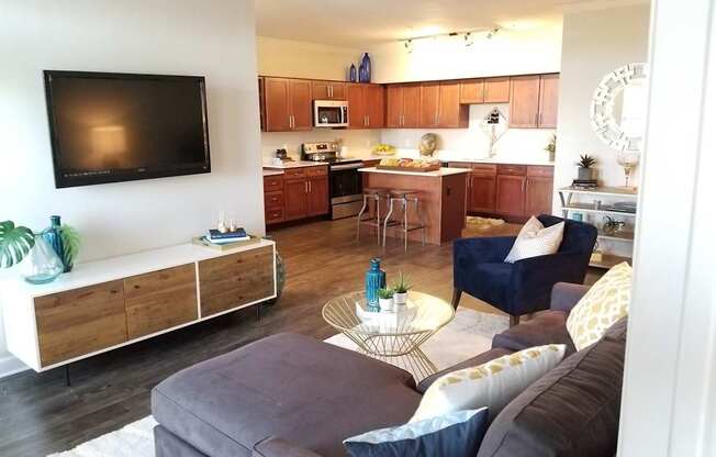 10X LIVING GRANDVIEW