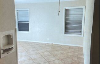 1 bed, 1 bath, 700 sqft, $650, Unit Texas2