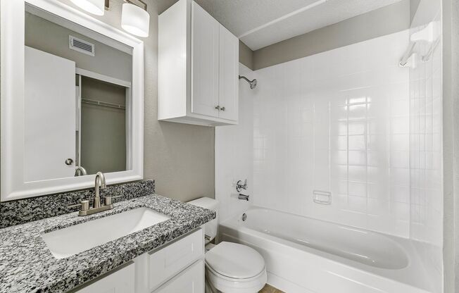 2 beds, 2 baths, 800 sqft, $1,495, Unit 1108