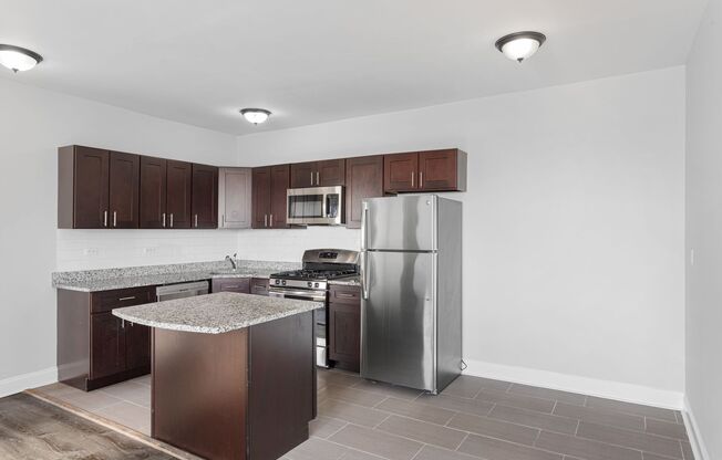 1 bed, 1 bath, 419 sqft, $1,850, Unit 706