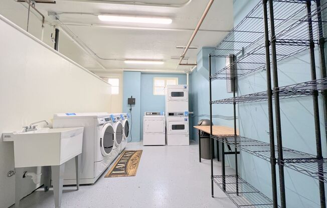 REGENT APARTMENTS (REG01)