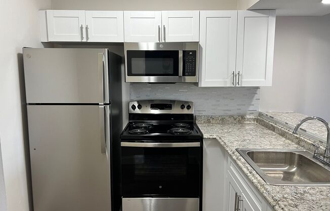 1 bed, 1 bath, 700 sqft, $1,650