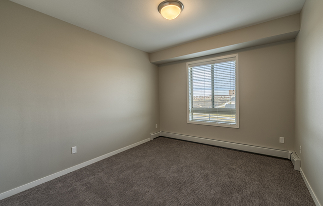 3 beds, 2 baths, 1,301 sqft, $1,725, Unit 302