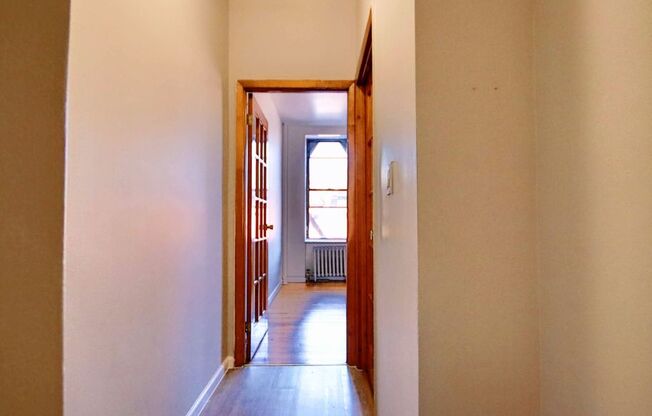 Studio, 1 bath, $3,025, Unit 2e