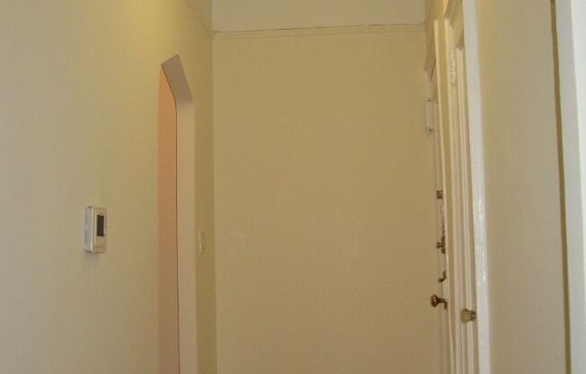 129 W 89 ST