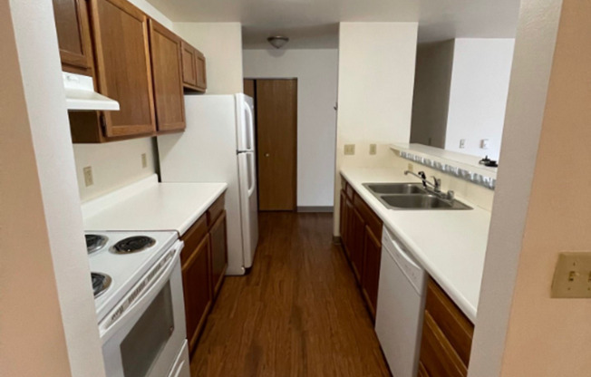 2 beds, 1 bath, 1,000 sqft, $1,000, Unit TE218X-104