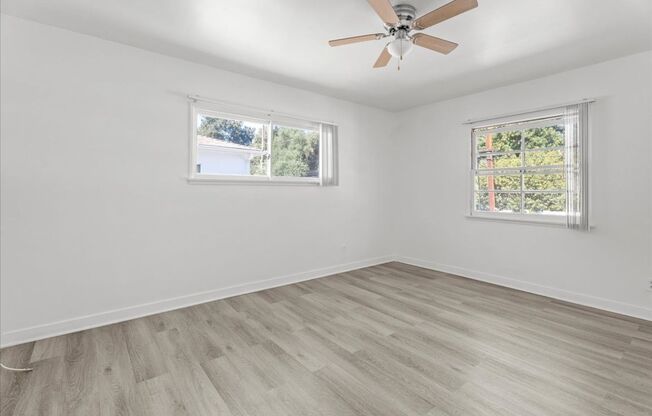 5306 Radford (#553)