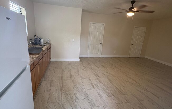 3000 W LK MARY BLVD