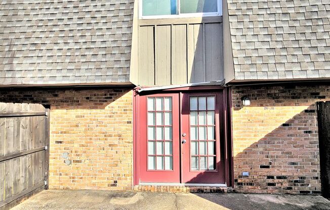 2 beds, 1.5 baths, 1,044 sqft, $900, Unit 9C