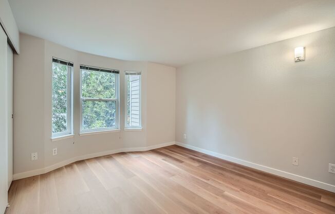 2 beds, 2 baths, 1,000 sqft, $2,595, Unit Unit D204