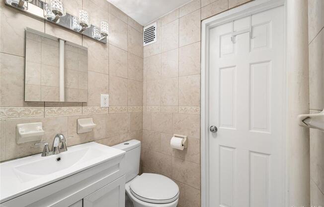152 E 35 ST