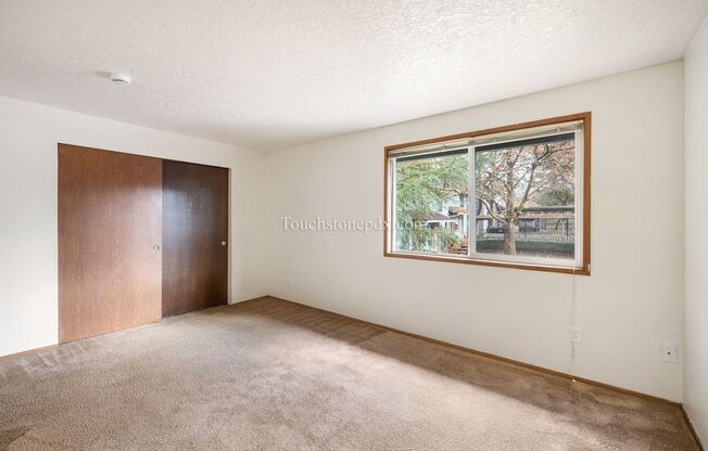 2 beds, 1.5 baths, $1,650, Unit 18190