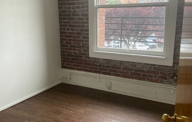 1 bed, 1 bath, 625 sqft, $1,550, Unit Unit 306