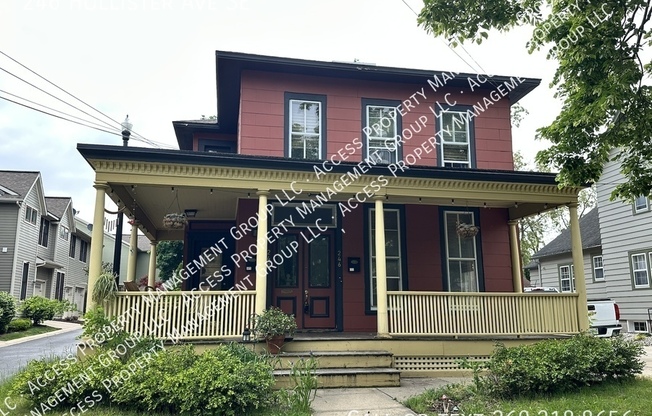 246 HOLLISTER AVE SE