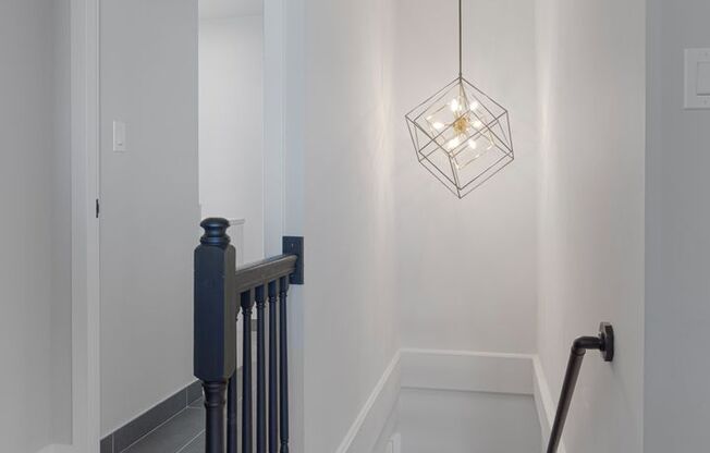 3 beds, 1.5 baths, 1,001 sqft, $3,300, Unit 14C