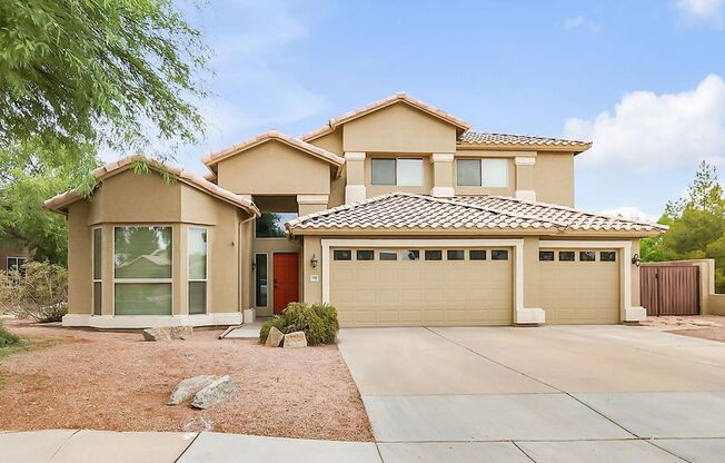 Beautiful Chandler home with pool!