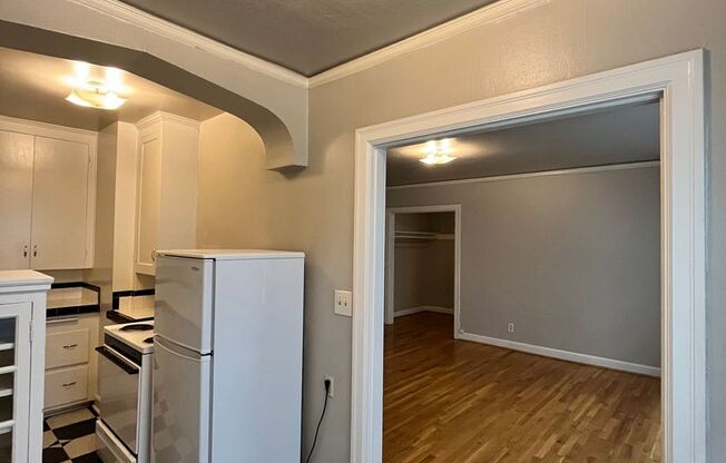 Studio, 1 bath, $1,295, Unit 110