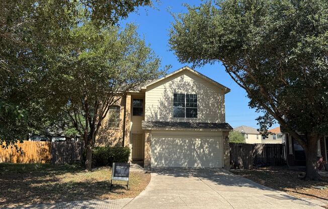 CUTE 2-STORY NESTLED ON A CUL-DE-SAC FEATURING AN ISLAND KITCHEN WITH STOVE/RANGE, DISHWASHER, MICROWAVE & REFRIGERATOR*2 LIVING AREAS W/ TILED FLOORING DOWN & LAMINATE UP*CEILING FANS*MASTER BATH HAS SEPARATE SHOWER & GARDEN TUB*WALK-IN CLOSET*COVERED PA