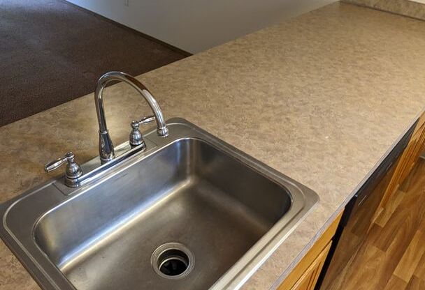 1 bed, 1 bath, 650 sqft, $1,325, Unit 05