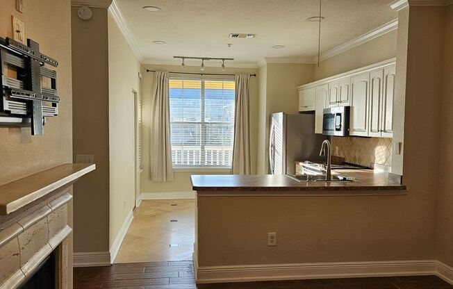 1 bed, 1 bath, $1,620, Unit Unit 458