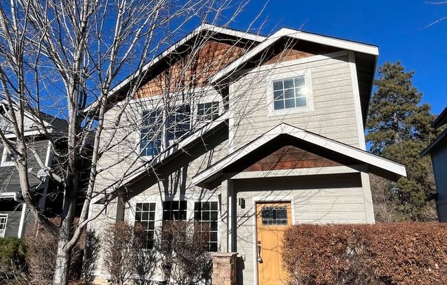 3 Bed/2.5 Bath Single Family Home Close to the Old Mill