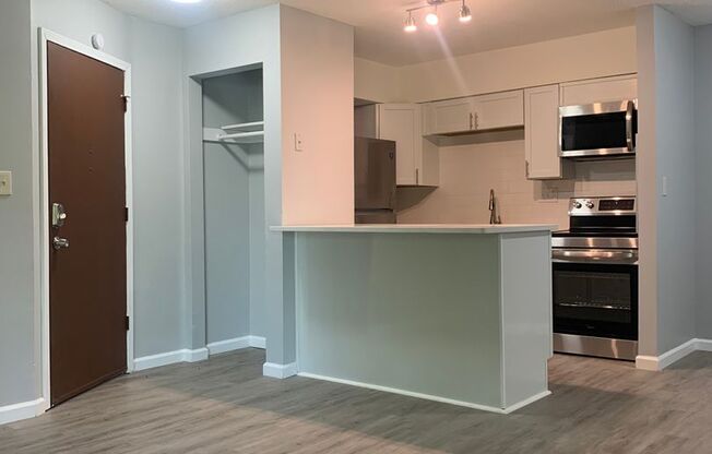 Pleasant Valley Apts / Best Beach