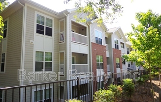3722 101 BURT DR