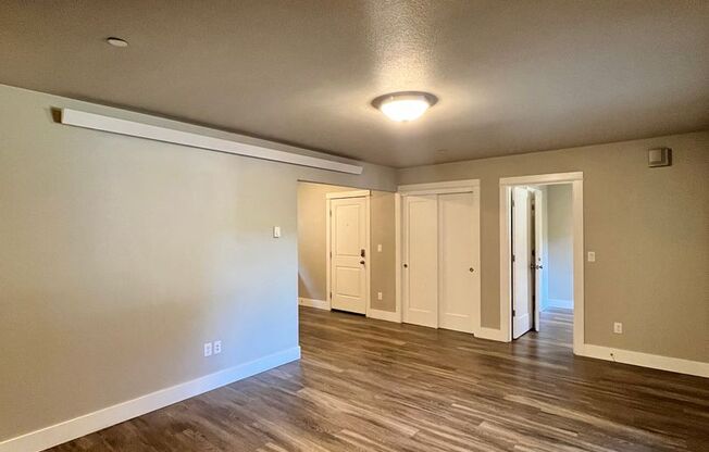 Large 3 Bedroom 2 Bathroom! In-Unit Washer & Dryer, Covered Patio & Pet Friendly!